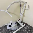 رافعة مريض كهربائية جديدهه لم تستخدم ولا مره