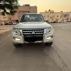 للبيع ربع باجيرو ميتسوبيشي