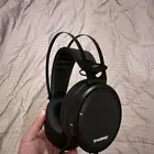 سماعة راس للعب بحالة ممتازه