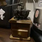 طاحونة قهوة يدوية