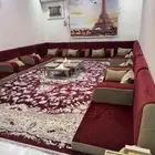 مجلس كنب ارضي بحالة ممتازة