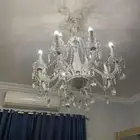 ثريات للبيع