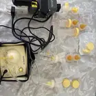 جهاز شفط الحليب الكهربائي ماركة medela استخدام نظيف جدا