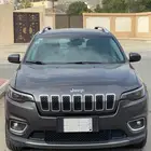 للبيع جيب شيروكي لميتد 2019