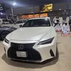 2021 Lexus is 300 bb