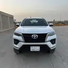 للبيع فورشنر 2023 6سلندر VX1 ممشى قليل
