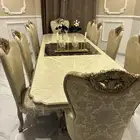 طاولة طعام ضيافة شبه جديدة 10 كراسي