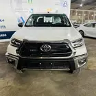 تويوتا هايلوكس غمارتين GLX 2025