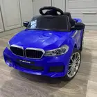 سيارة لعبة للبيع