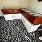 طاولة عرض منتجات