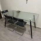 طاولة طعام ومكتب للبيع