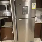 ثلاجة هيتاشي ماتبرد لاكن الفريزر كويس