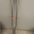 عكازات للبيع