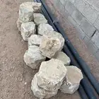 حجر قديم بتره أعمده سقف