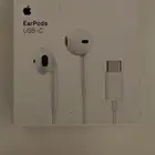 سماعات آيفون جديدة USB-C