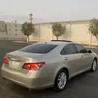 للبيع لكزس 2011 وكالة