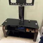 طاولة شاشه شبه جديده