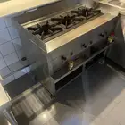 معدات مطعم فرن غاز