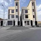 للبيع شقق علويه سطح خاص مصعد جاهز دره المحاله بسعر 550 الف