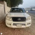 جيب لاندكروزر 2011