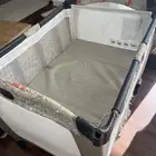 سرير اطفال قابل للطي