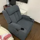 كنبة سينما مريحة.