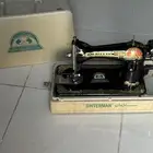 مكينه خياطه سنترمان قديمة