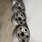 جنوط جكسار 2003 حديد وكاله مقاس 16 نظيفه وشرط