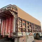 صندوق عايدي لوري نظيف