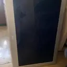 شاشة تلفزيون للبيع