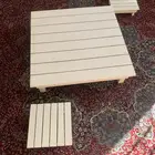 طاوله ارضيه مع اثنين خدمه للبيع