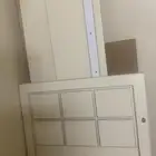 سرير خشبي