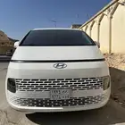 فان استاريا هيونداي 2023