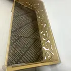 كراسي خشبية