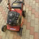 مكينة قص عشب