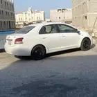 ياريس 2011 للبيع