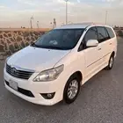 تايوتا انوفا 2015