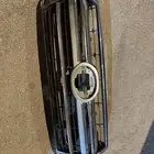 للبيع قطع لاند كروزر وجنوط اصلية