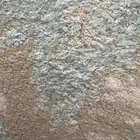 ملابس للمحتاج.