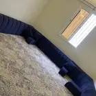 فرشه بجلسه ارضيه نظيفه