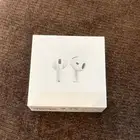 سماعه AirPods ابل