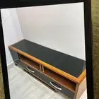 اثاث طاولة شاشه وكراسي كلاسيك