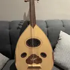 موسيقى عود للبيع