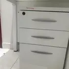 مكتب وطاوله ودرج