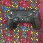 يد سوني فور اصليه مافيها مشاكل البيع مستعجل للصامل فقط