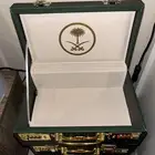 علب عود فارغة