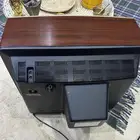 تلفزيون قديم خشبي