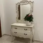 كونسول مع مراية
