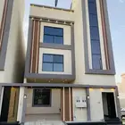 للبيع شقق ارضي بحوش و شقق علوي مع سطح حي الموسى