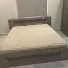 سرير دبل مع دولاب ملابس